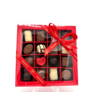  Präsent Klarsichtpackung Rot gefüllt mit 16 Leonidas Pralinen (ohne Alkohol) 