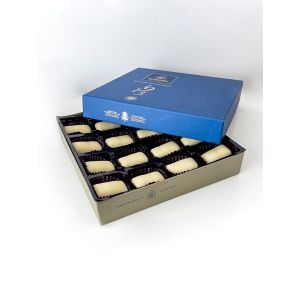 Präsentbox blau Manon Blanc - 16 Pralinen ca. 250 Gramm